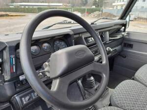 Immagine 29/83 di Land Rover Defender 90 Td5 (1999)