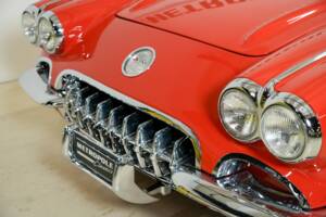 Bild 10/31 von Chevrolet Corvette (1958)
