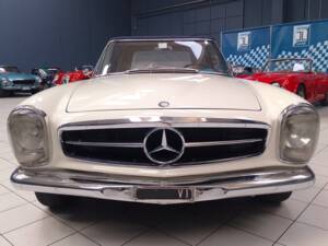 Bild 14/79 von Mercedes-Benz 230 SL (1965)