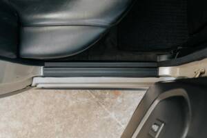 Image 30/69 de Mercedes-Benz 190 E 2.3-16 (1988)