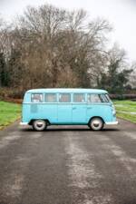 Image 13/40 of Volkswagen T2c Combi (1966)