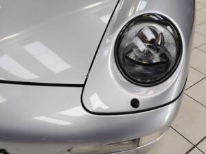 Bild 17/72 von Porsche 911 Carrera 4S (1995)