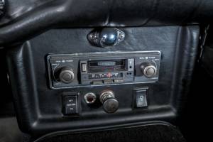 Image 24/50 of MG MGC GT (1969)