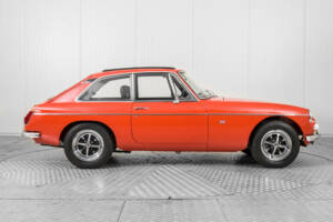 Bild 12/50 von MG MGB GT (1975)