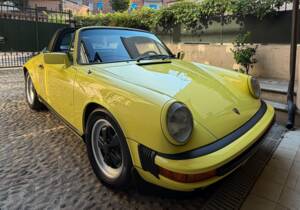 Bild 2/10 von Porsche 911 Carrera 3.2 (1987)