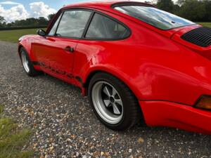 Bild 22/47 von Porsche 911 Carrera 4 (1990)