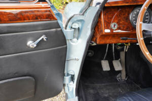 Imagen 27/50 de Jaguar Mk II 3.4 (1962)