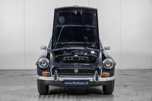 Immagine 41/50 di MG MGB GT (1972)