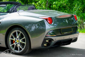 Image 58/85 of Ferrari California (2010)