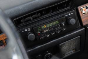 Bild 14/32 von Volkswagen Käfer 1303 LS (1978)