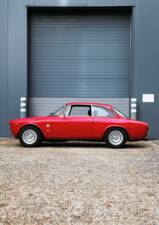 Immagine 20/48 di Alfa Romeo Giulia 1750 GT Am (1970)