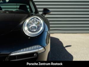 Bild 26/27 von Porsche 911 Carrera 4 GTS (2015)