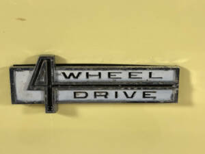 Image 28/28 of Jeep Wagoneer (1973)