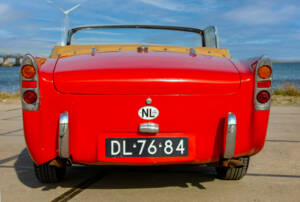 Image 3/7 of Daimler SP 250 (1961)