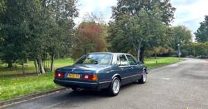Image 18/24 of BMW 732i (1981)