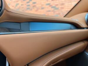 Image 28/37 of Ferrari Portofino (2019)