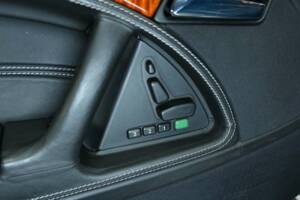 Image 11/49 of Mercedes-Benz SL 500 (2001)