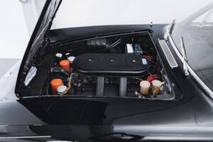Image 49/100 of Ferrari 330 GT 2+2 (1965)