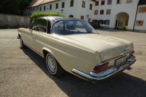 Afbeelding 12/73 van Mercedes-Benz 280 SE (1969)