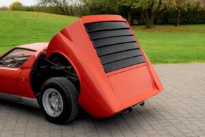 Bild 44/85 von Lamborghini Miura P 400 (1967)