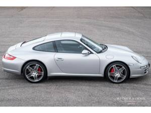 Bild 11/33 von Porsche 911 Carrera 4S (2007)