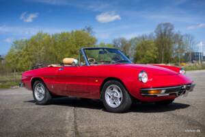 Afbeelding 7/42 van Alfa Romeo 2000 Spider Veloce (1980)