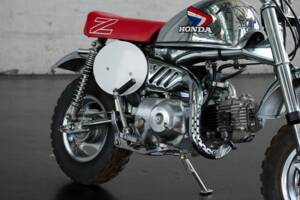 Immagine 9/30 di Honda Z 50 Monkey (1986)