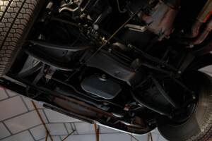 Image 81/86 of Mercedes-Benz 300 SE (1965)