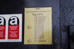 Bild 16/50 von Aston Martin Virage Volante (1994)