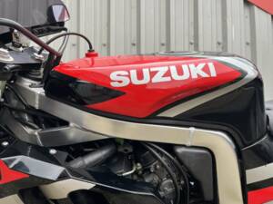 Bild 4/16 von Suzuki DUMMY (1994)