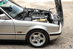 Bild 16/74 von BMW M5 Touring (1992)