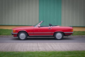 Image 3/29 of Mercedes-Benz 500 SL (1989)