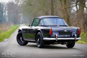 Image 38/45 of Triumph TR 4A (1966)
