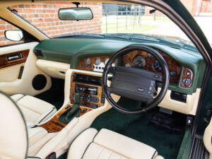Imagen 4/80 de Aston Martin V8 Coupé (1996)