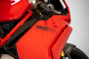Image 8/50 of Ducati DUMMY (2004)