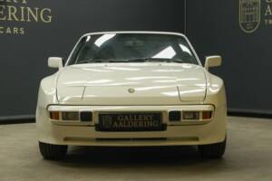 Obraz 10/50 pojazdu Porsche 944 (1986)