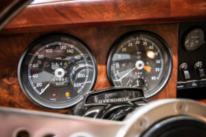 Image 17/32 of Jaguar Mk II 3.4 (1967)