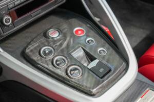 Image 24/50 of Alfa Romeo 8C Spider (2010)