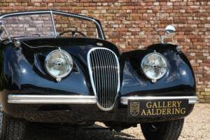 Immagine 41/50 di Jaguar XK 120 DHC (1953)