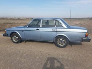 Bild 6/8 von Volvo 240 Diesel (1980)