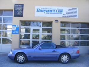 Immagine 1/39 di Mercedes-Benz SL 320 (1997)