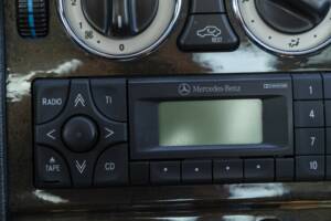 Image 34/50 de Mercedes-Benz SLK 320 (2001)