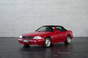 Image 10/50 de Mercedes-Benz SL 500 (1996)