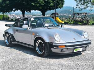 Bild 1/40 von Porsche 911 Carrera 3.2 (WTL) (1986)