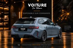 Image 2/7 of BMW M5 Touring (2025)