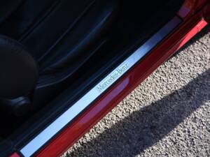 Image 14/43 of Mercedes-Benz CLK 320 (1999)