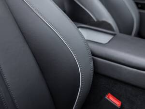 Bild 56/84 von Aston Martin V12 Vantage AMR Roadster (2018)