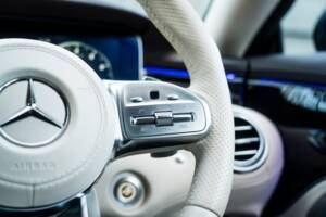 Image 16/48 of Mercedes-Benz S 63 AMG S 4MATIC (2018)