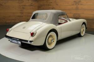 Imagen 14/19 de MG MGA 1500 (1956)