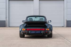 Image 6/52 of Porsche 911 Carrera 3.2 (1989)
